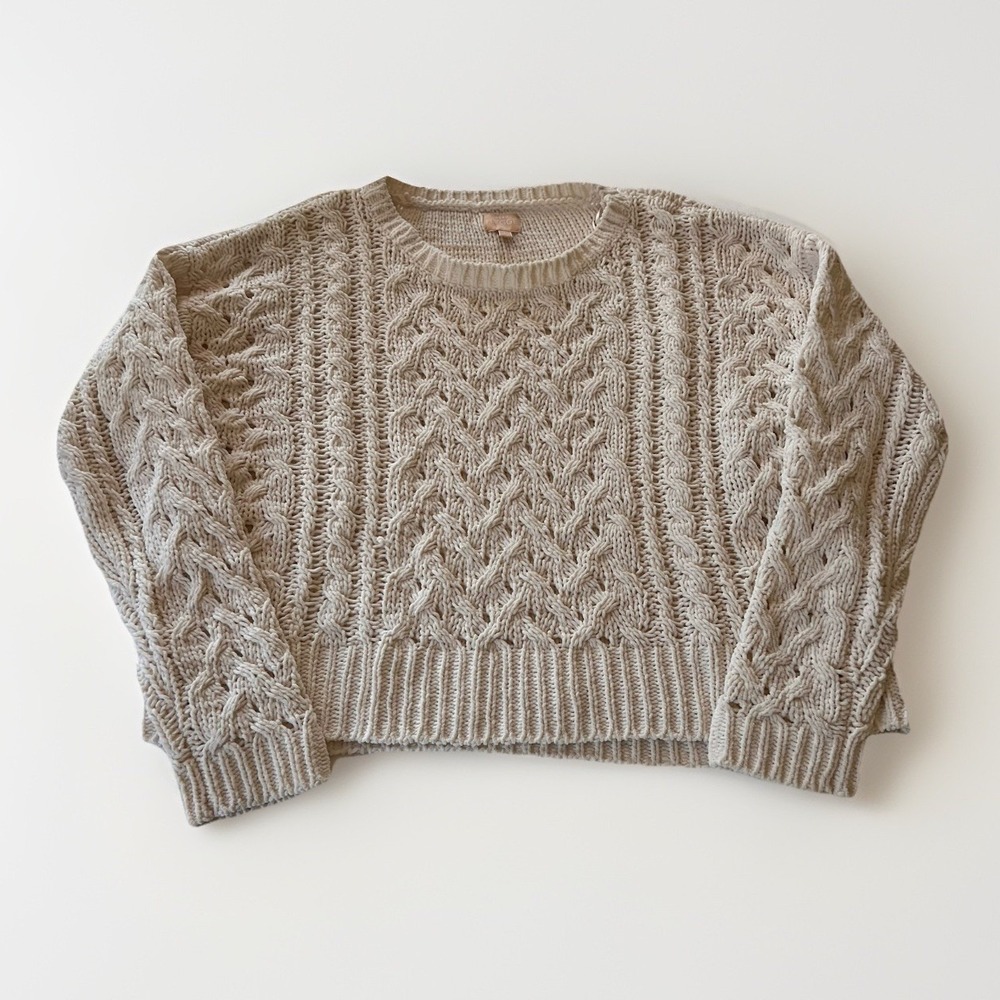 Aero Hygge Women's Sweater Large Creamy White Chunky Knit Polyester